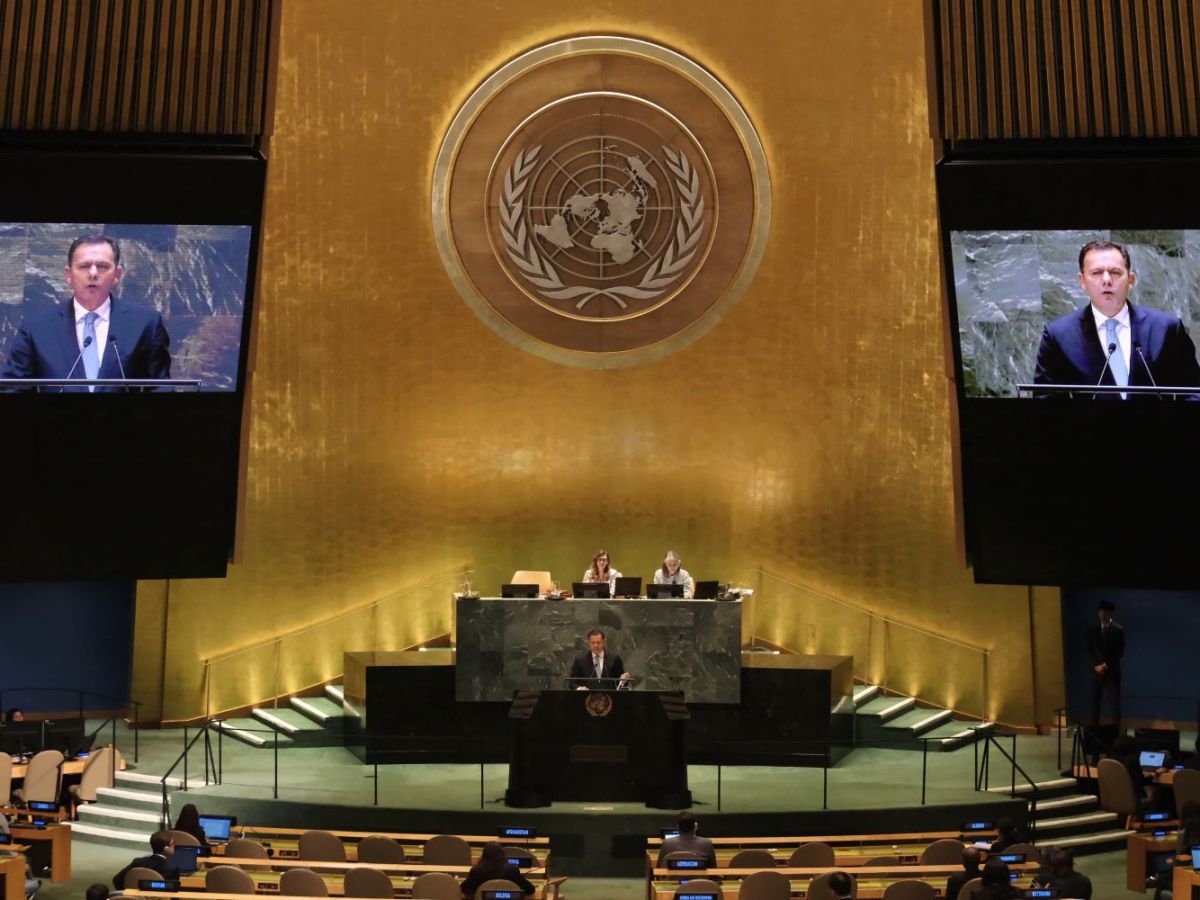 Suspensão ou morte do Direito Internacional?