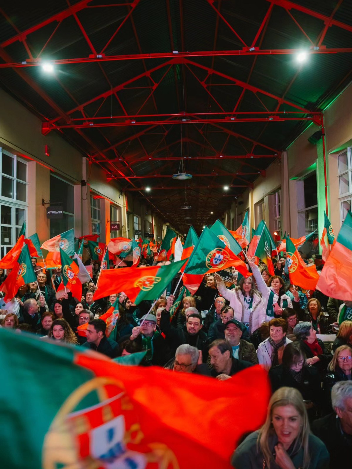 É preciso segurar Portugal